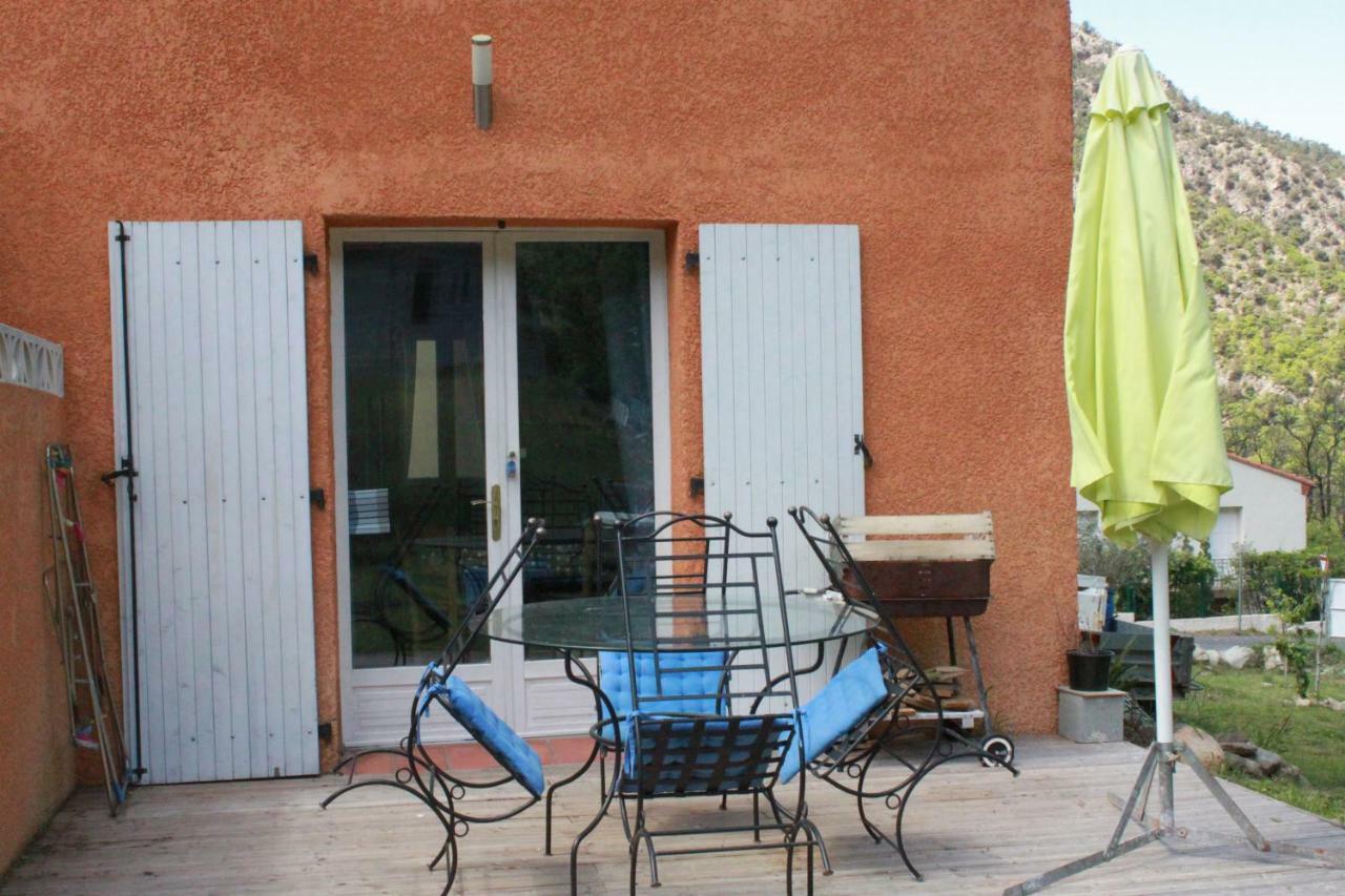 Belle Maison De Montagne Casteil Exterior foto
